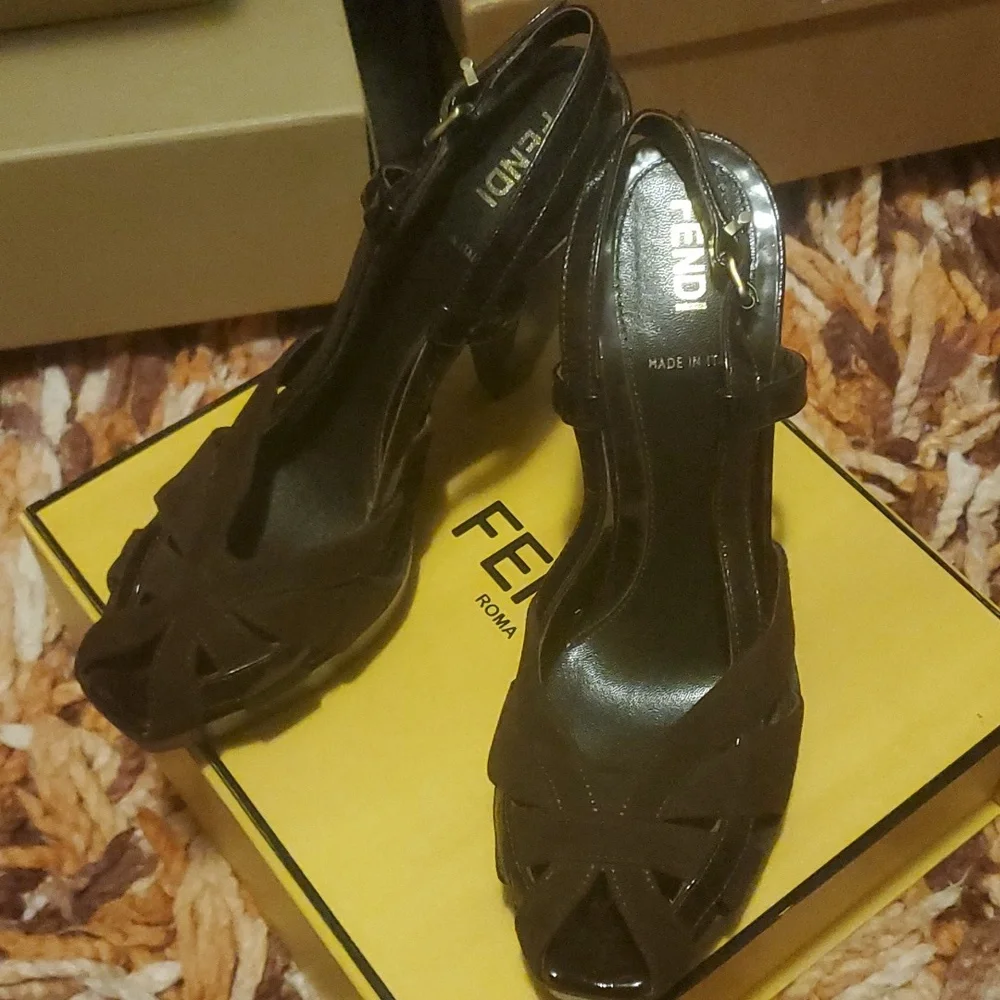 Fendi Heels Brown NEW